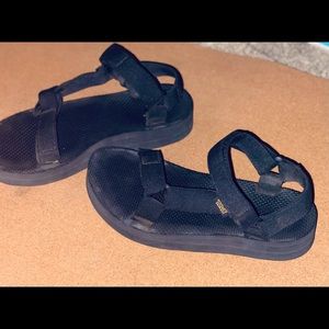 Size 7 Teva sandals, worn a handful of times